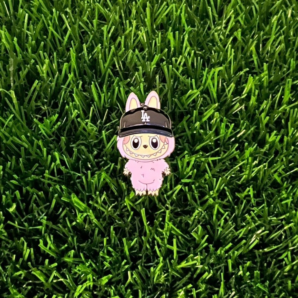 LA Dodgers enamel pin